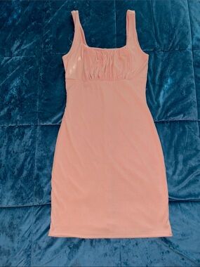 Women’s Sleeveless Bodycon Mini Dress - Peach